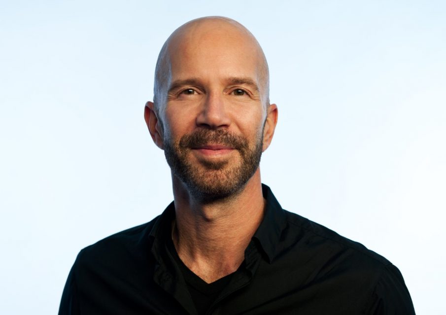 Patrick Lowe Crédit Inis